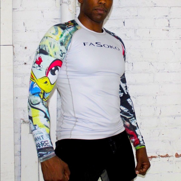 Signature Rashguard by Fasoko - Picture 2 of 5